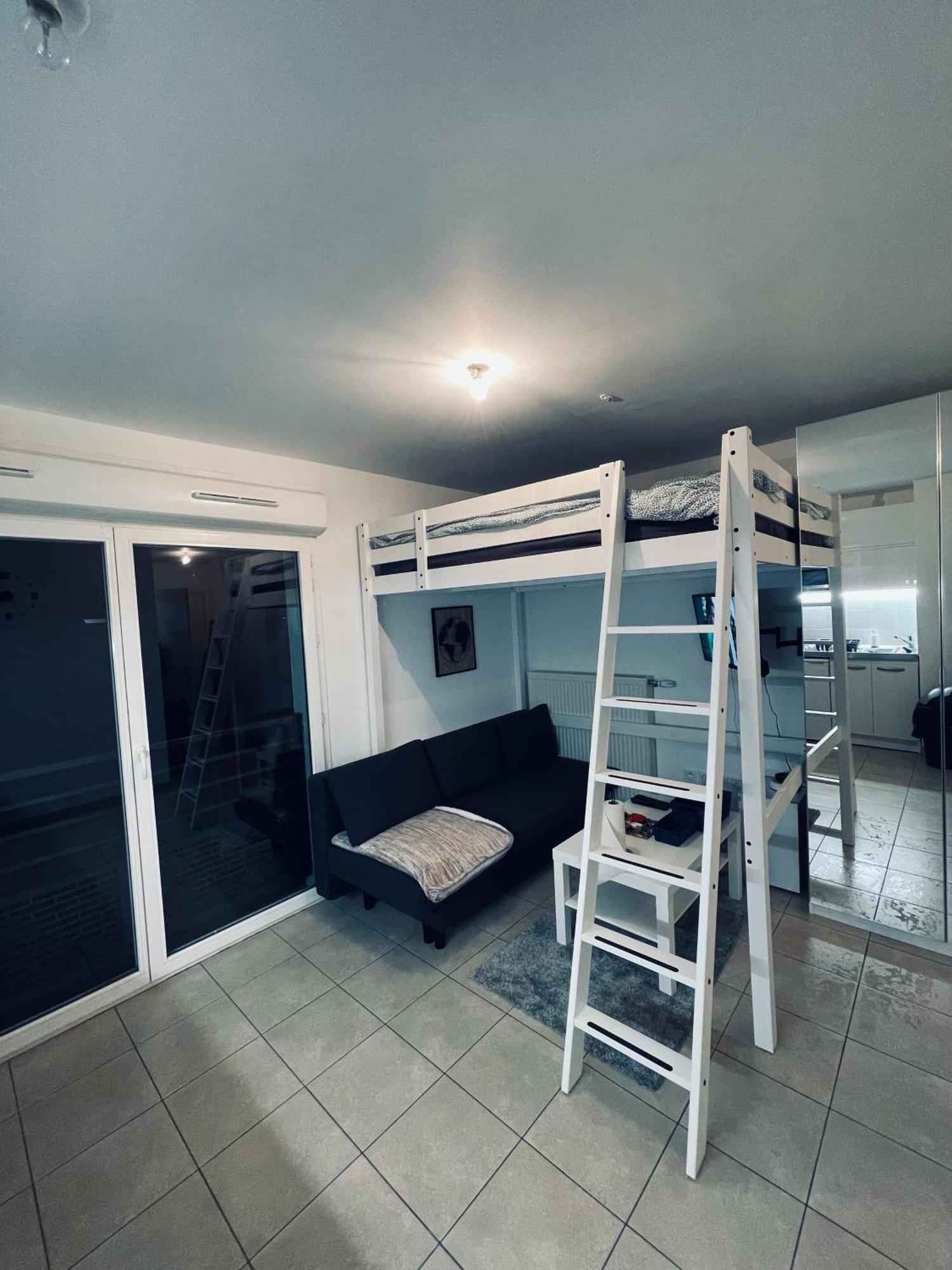 Appartement Lahcen Thorigny-sur-Marne Eksteriør bilde